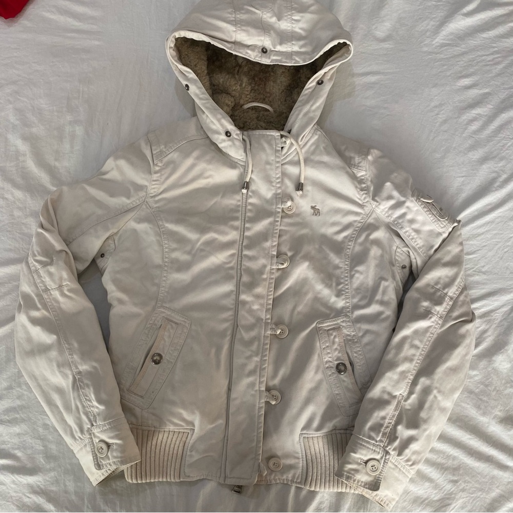 Vintage Abercrombie & Fitch White Hooded Jacket